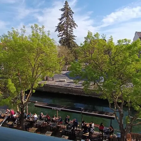 Apartment Vue Imprenable Sur La Sorgue *